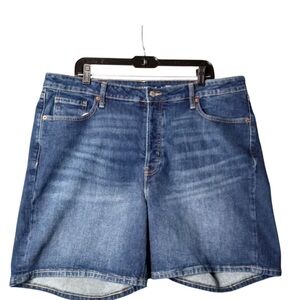 Old Navy Denim Shorts Distressed Cuffed 40in Waist 7in Inseam